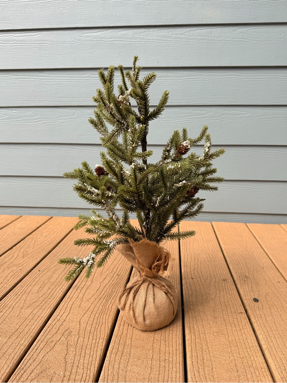 Faux mini Christmas tree Artificial Green Pine Tabletop Tree with Burlap Base